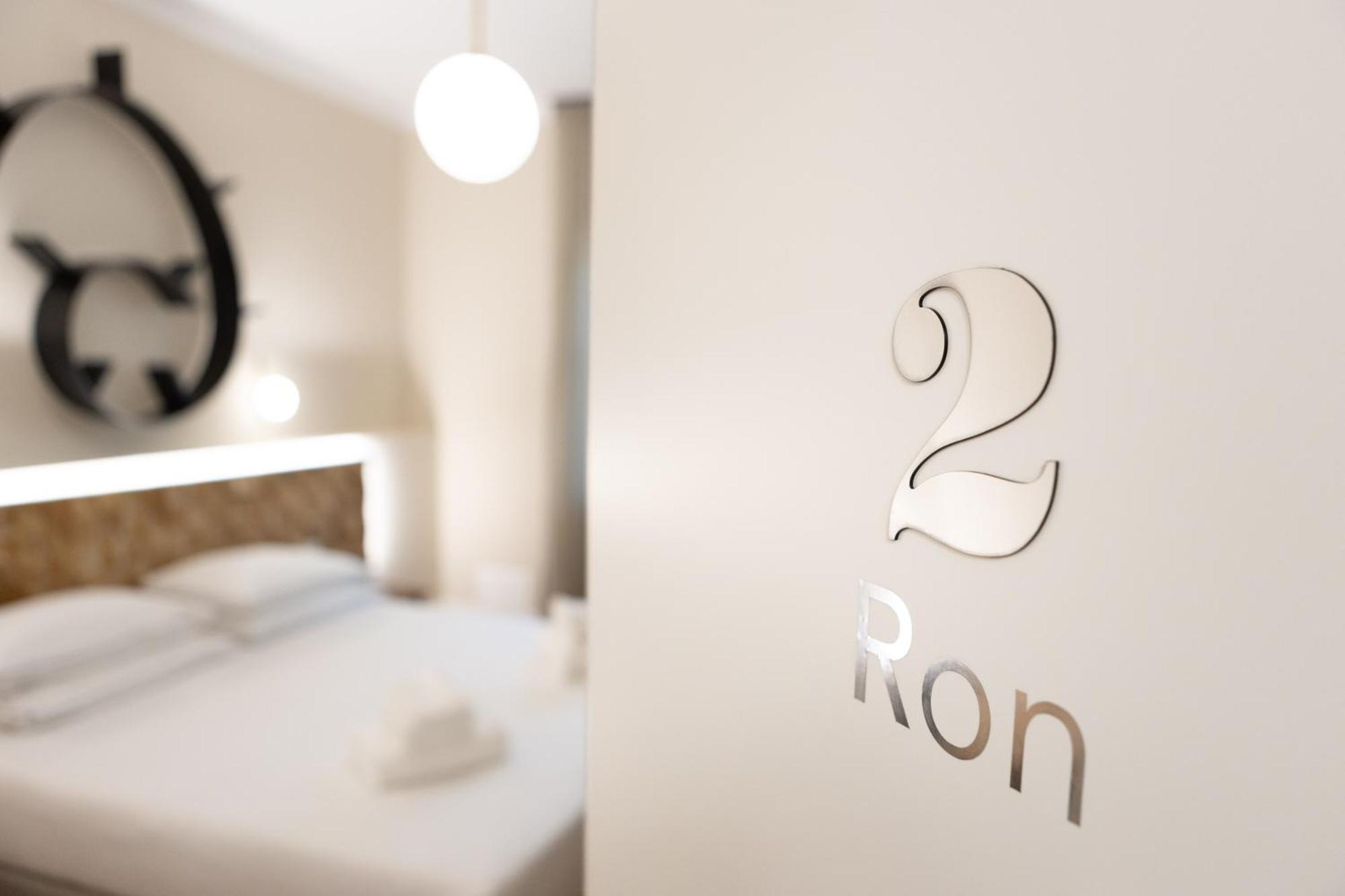 Pier Capponi 17 Rooms & Suites Флоренция Экстерьер фото